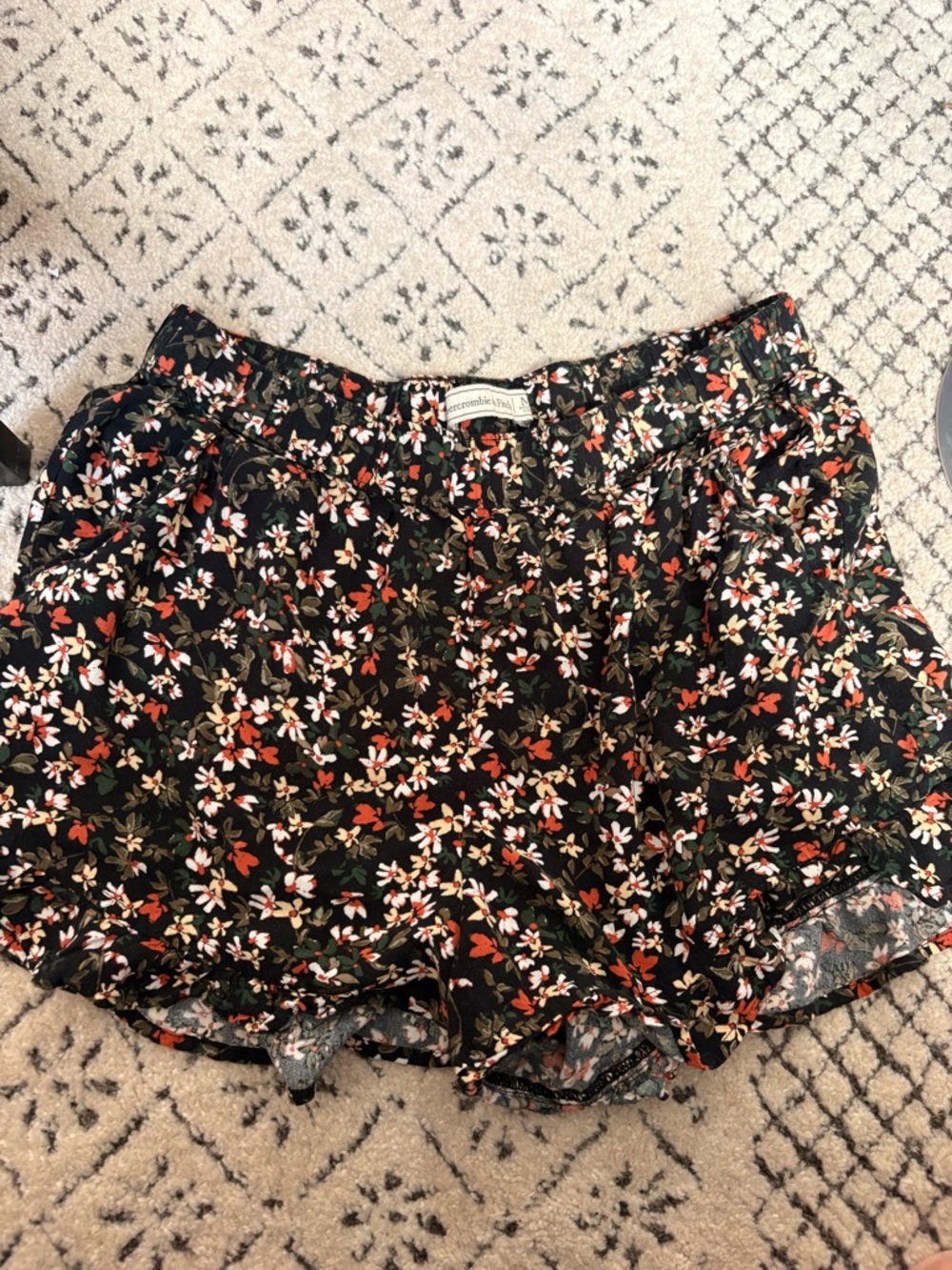 Abercrombie & Fitch Black Floral High-Waist Ruffle Trim Shorts